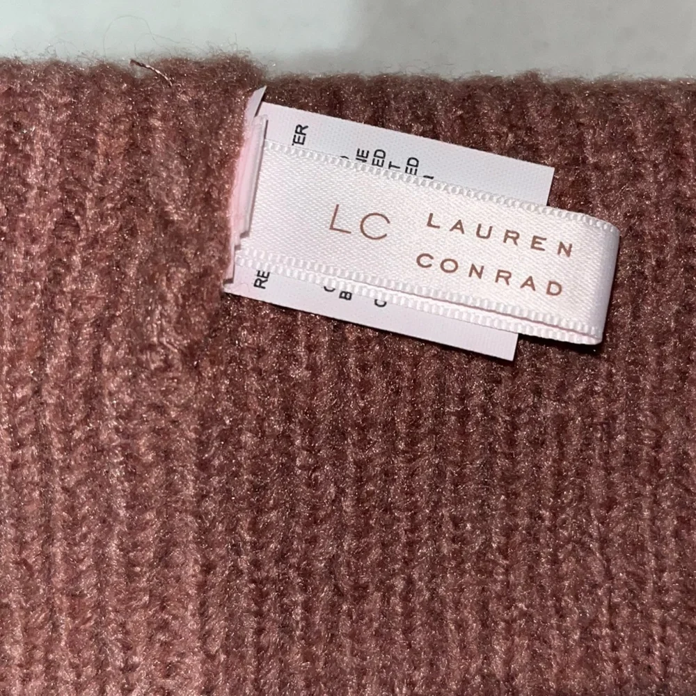 LC Lauren Conrad Kid’s‎ Ribbed Knit Rose Beanie Hat New with Tags